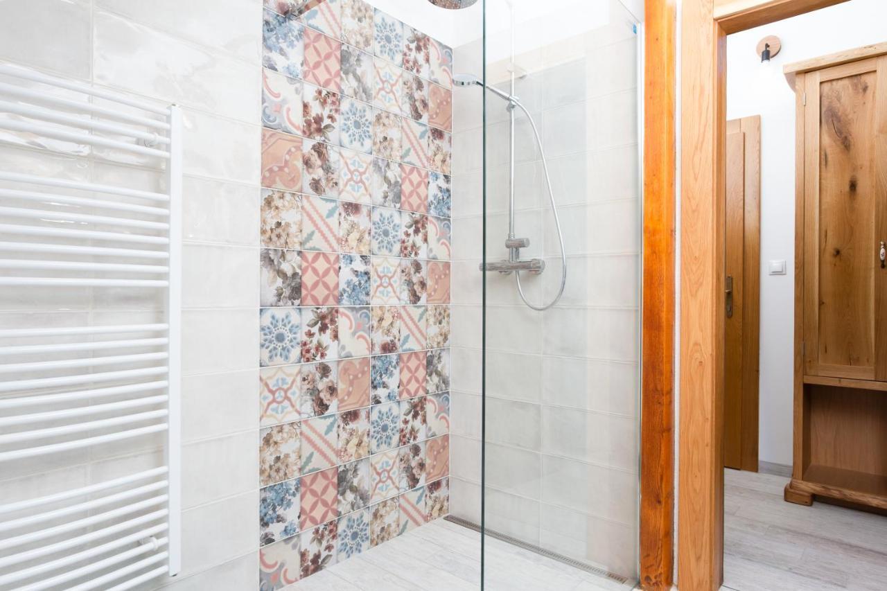 Liptovský Mikuláš Burina Residence מראה חיצוני תמונה